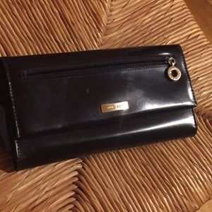 Nine West wallet